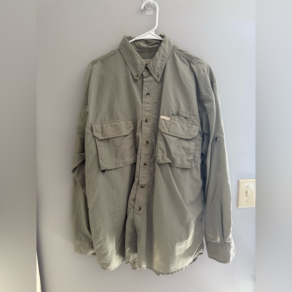 Sports Afield Long Sleeve Button Up Fishing Shirt Mens SZ L Beige Vented Pockets